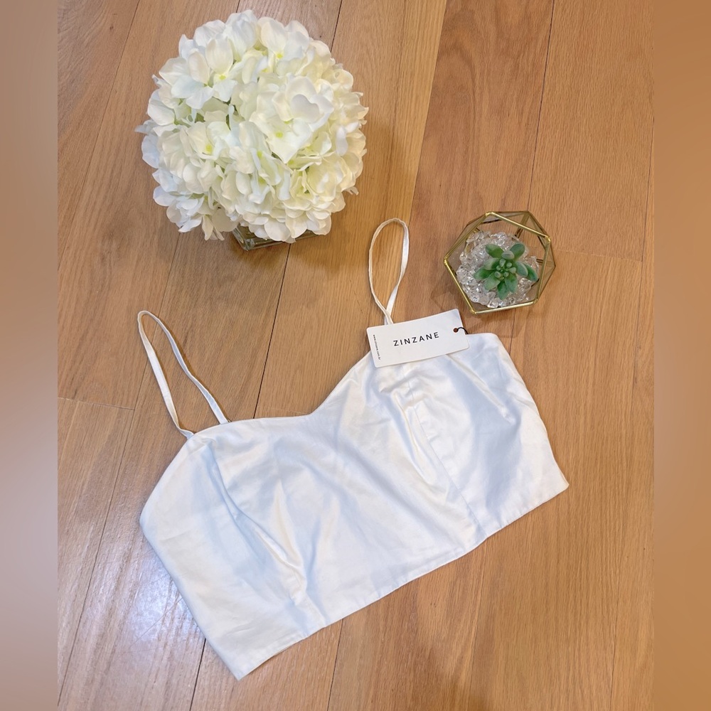 ZINZANE White Satin Finish Sweetheart Neckline Crop Top Size Medium NWT